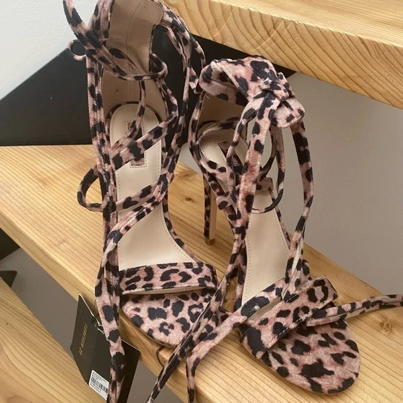 Poshmark Cheetah Print Heels Forever 21 Forever 21 Shoes Leopard